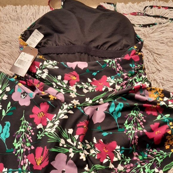 NWT Floral Halter Top Tankini Size Large - Picture 6 of 6
